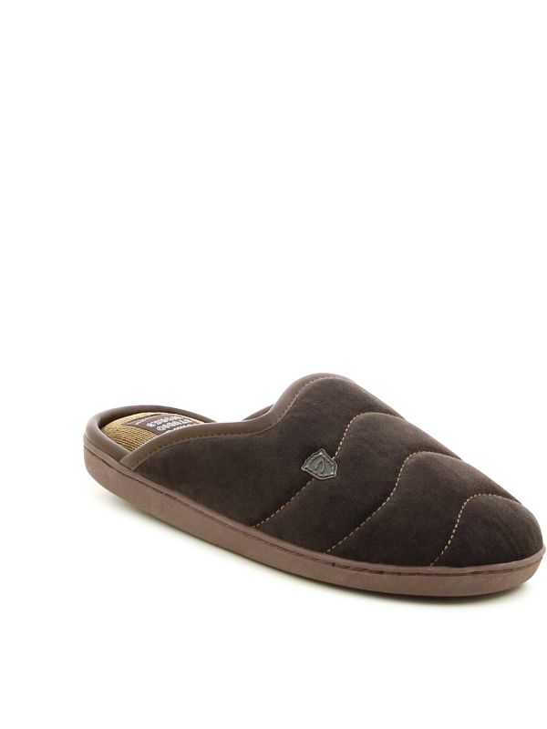 נעלי בית עם תיפורים לגברים