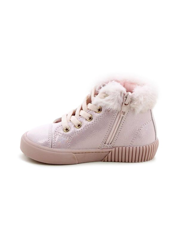 נעליים נוצצות עם פרווה לבנות  Hushpuppies
