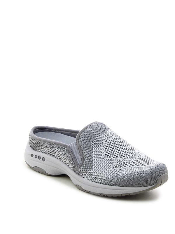 כפכפי נשים סגורים ספורטיביים