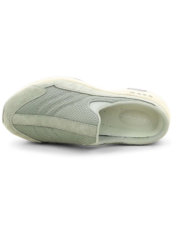 כפכפי נוחות סגורים לנשים