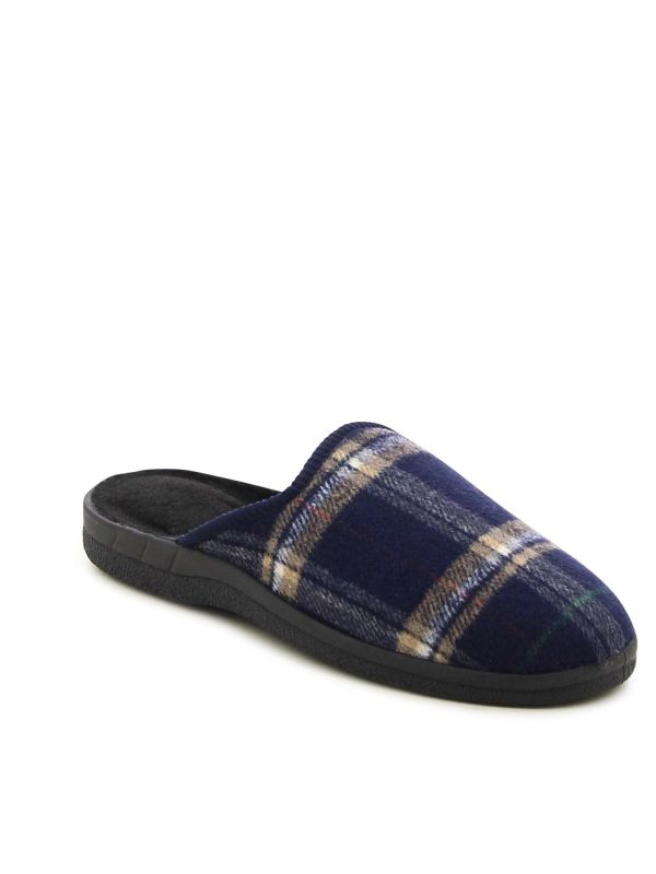 נעלי בית משובצות