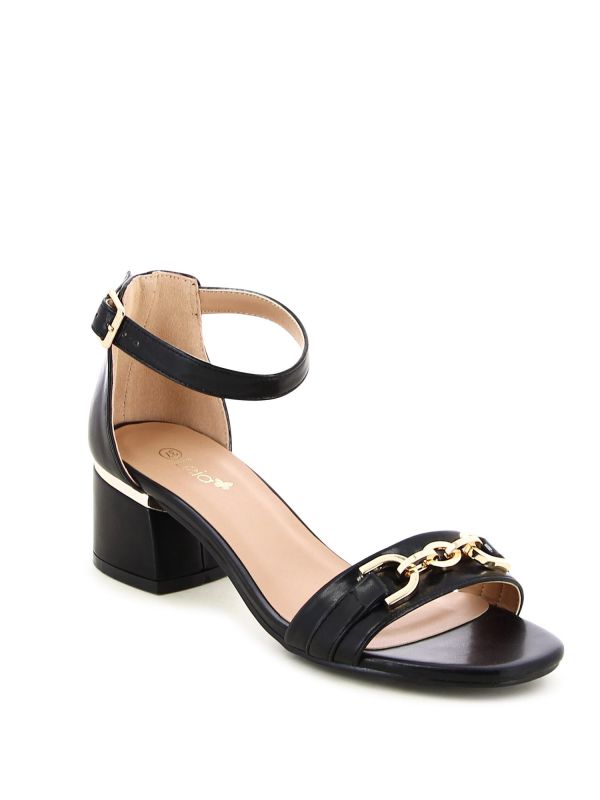 סנדלי עקב אופנתיים לנשים