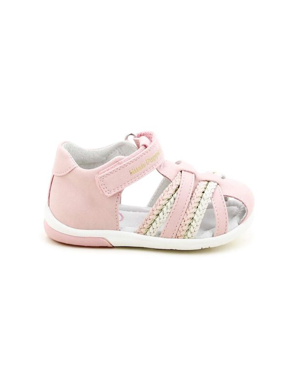 סנדלים סגורים לפעוטות עם רצועות קלועות