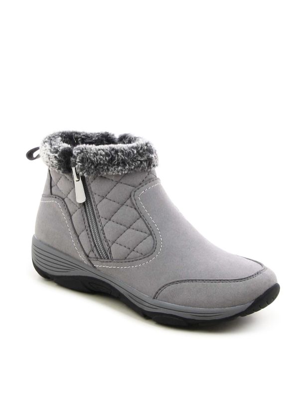 מגפונים ספורטיביים עם פרווה לנשים