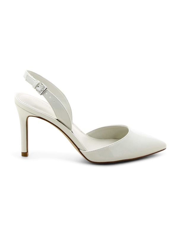 נעלי סירה קלאסיות עם עקב גבוה