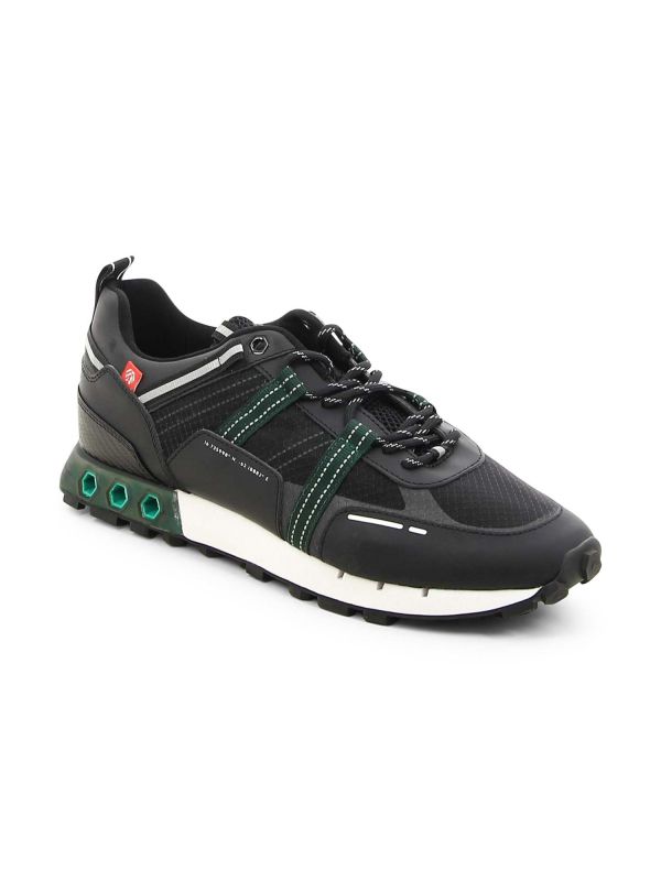 נעלי ספורט אורבניות