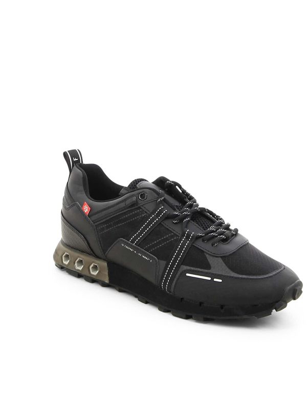 נעלי ספורט אורבניות