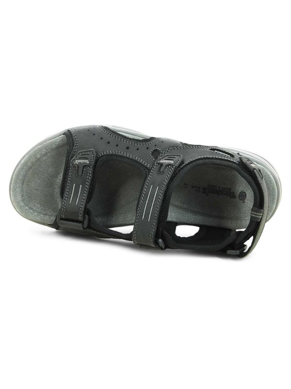 סנדלי טיולים מעוצבים לגברים