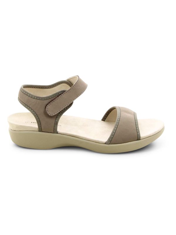 סנדלים קז’ואליים עם סקוץ’