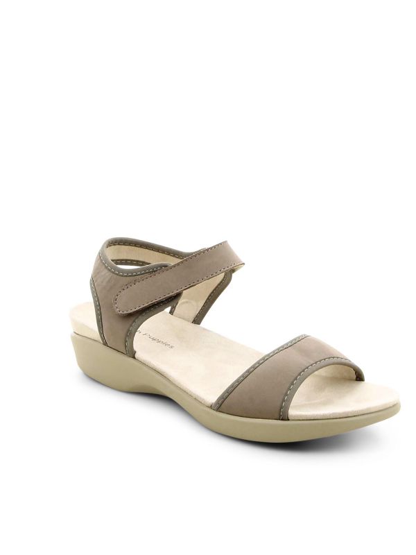 סנדלים קז’ואליים עם סקוץ’