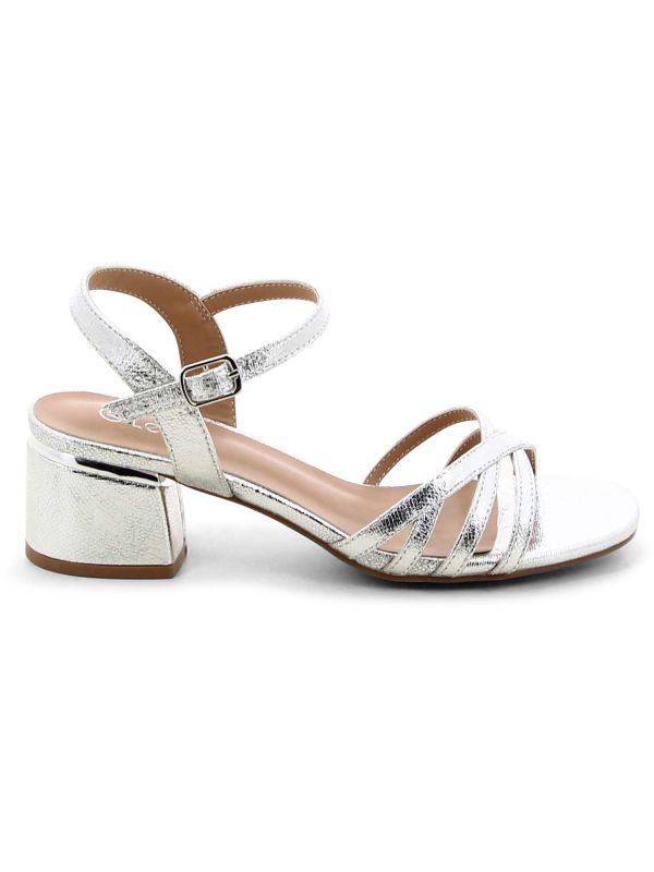 סנדלי עקב אופנתיים