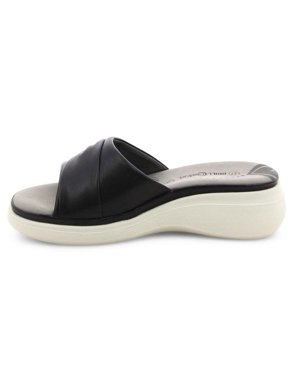 כפכפים עם רצועה מעוצבת