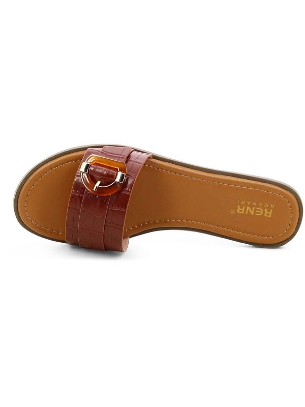 כפכפים עם אבזם לנשים