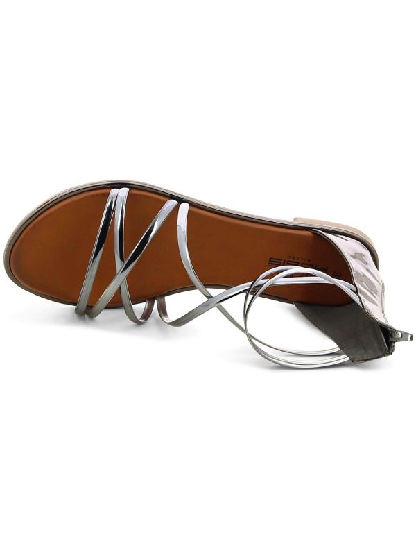 סנדלים שטוחים אופנתיים