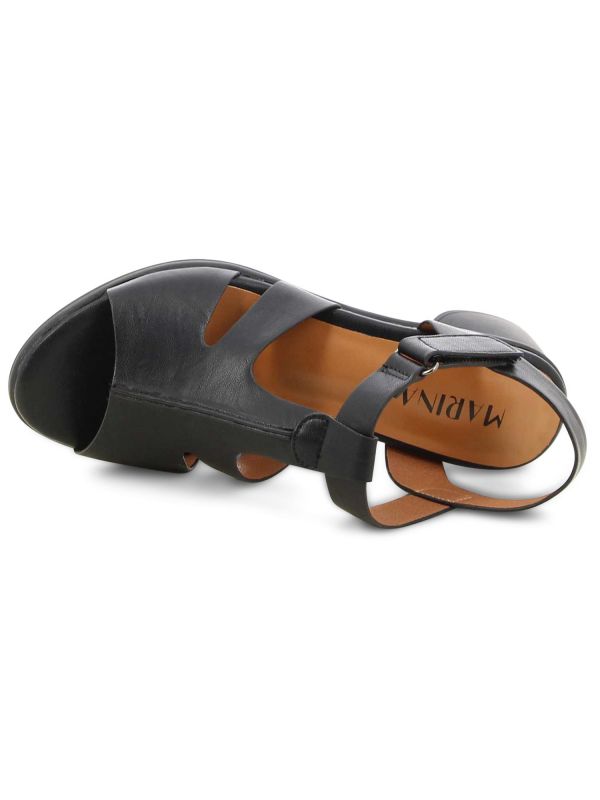 סנדלי עקב טי אופנתי