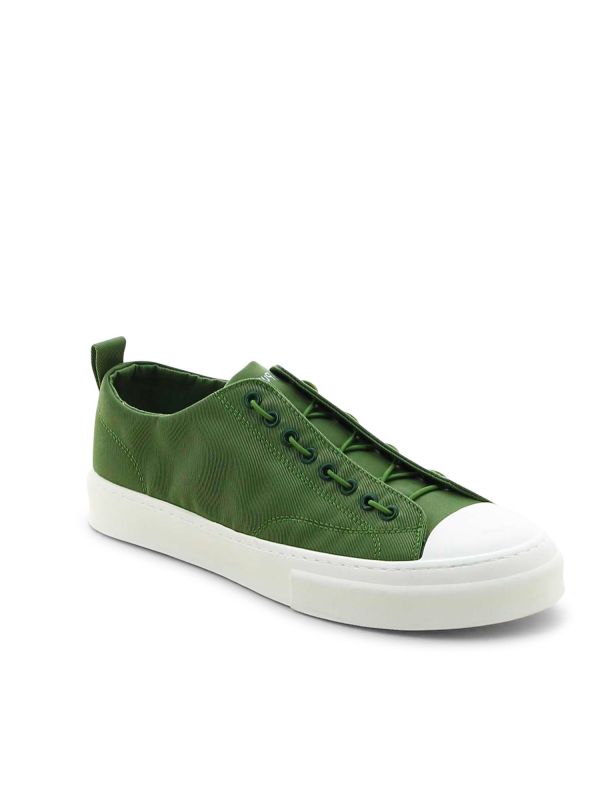 נעלי סניקרס טרנדיות Hush Puppies