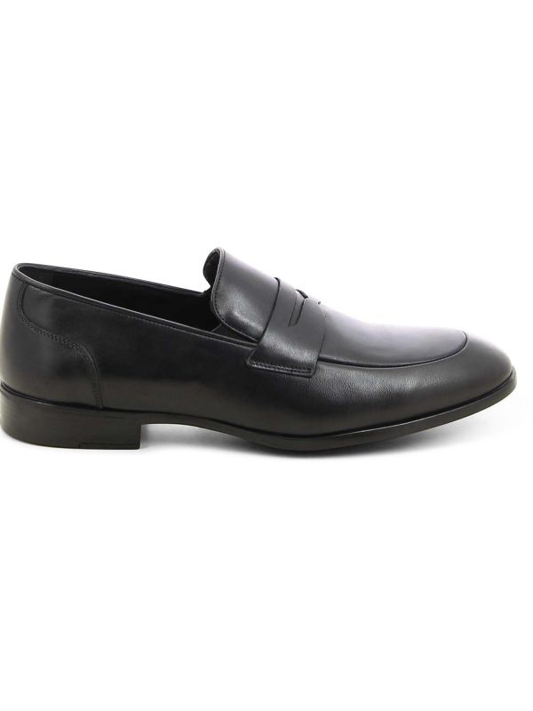 נעלי מוקסין אלגנטיות לגברים