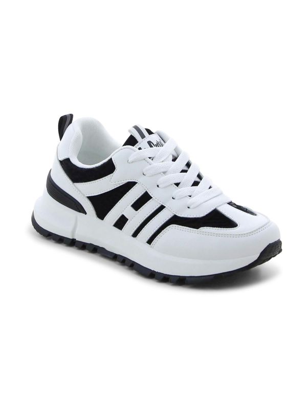 סניקרס מעוצבות