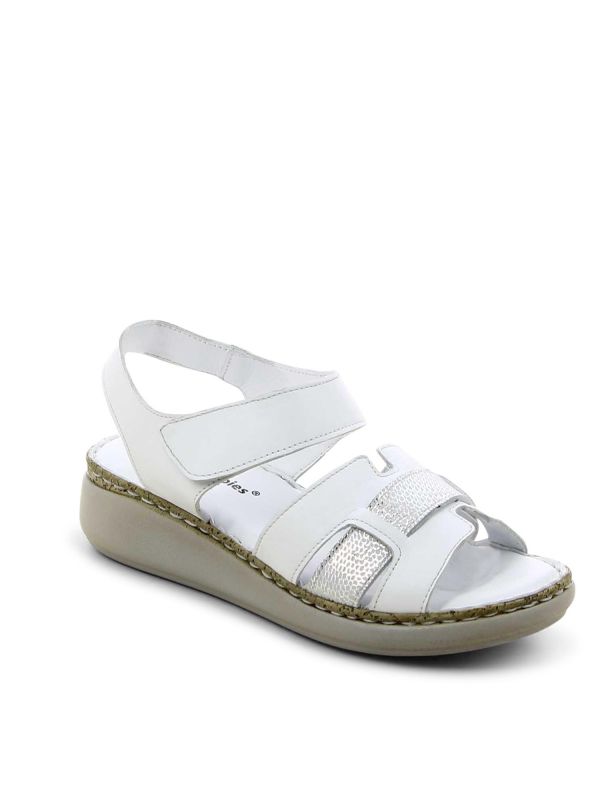 סנדלים מעוצבים עם רצועה נוצצת