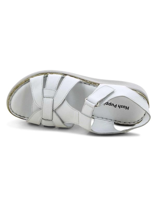 סנדלים אופנתיים