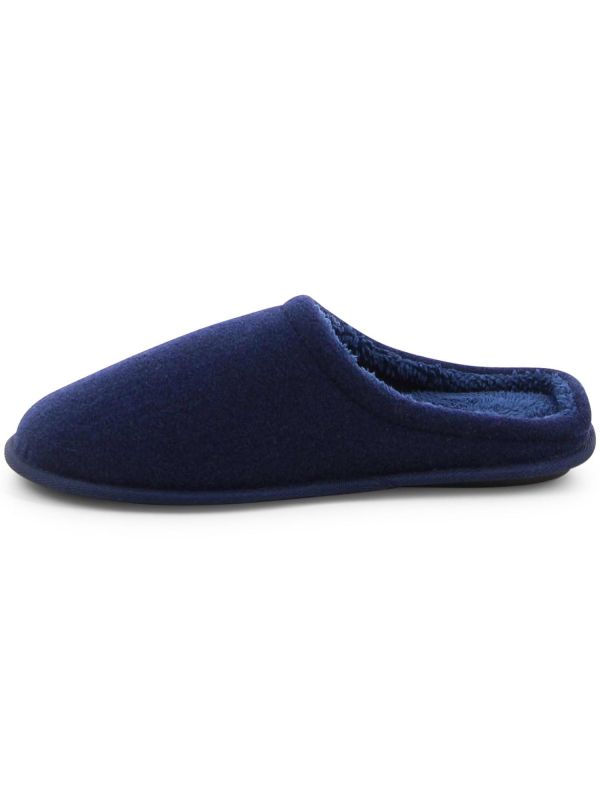 נעלי בית חלקות