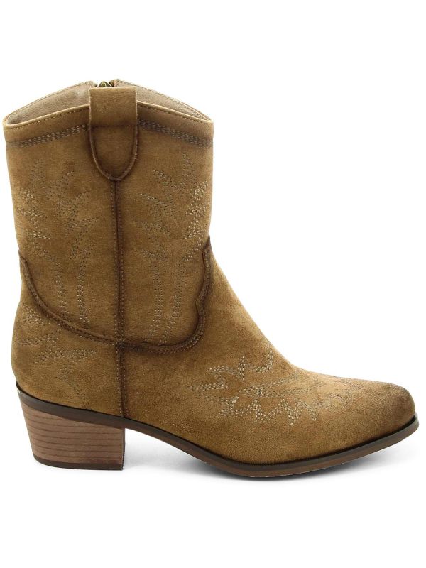 מגפוני בוקרים אופנתיים