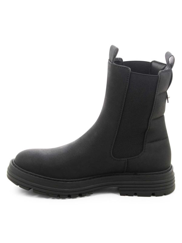 מגפוני צ’לסי עם גומי