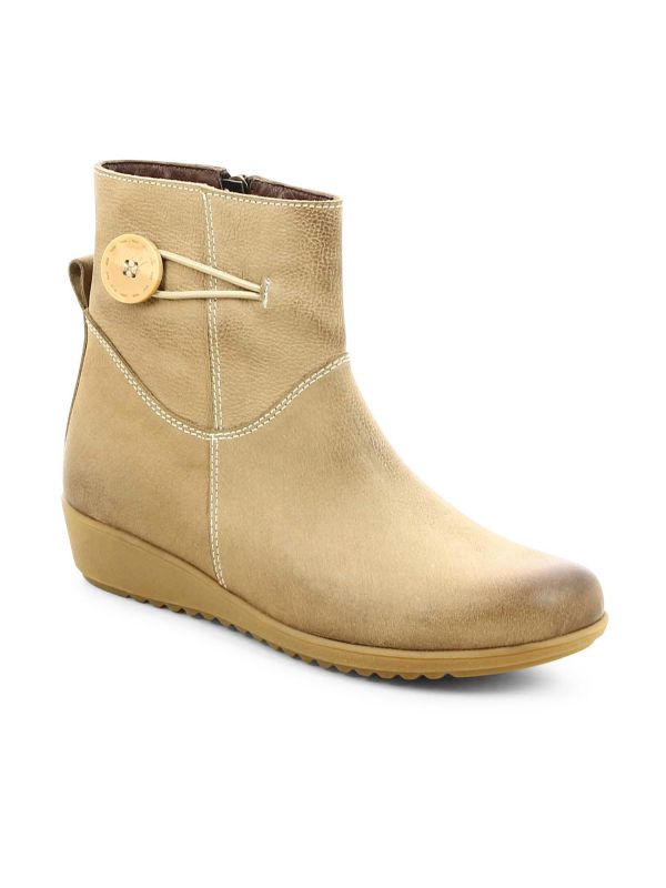 מגפונים קז’ואליים עם סגירת כפתור