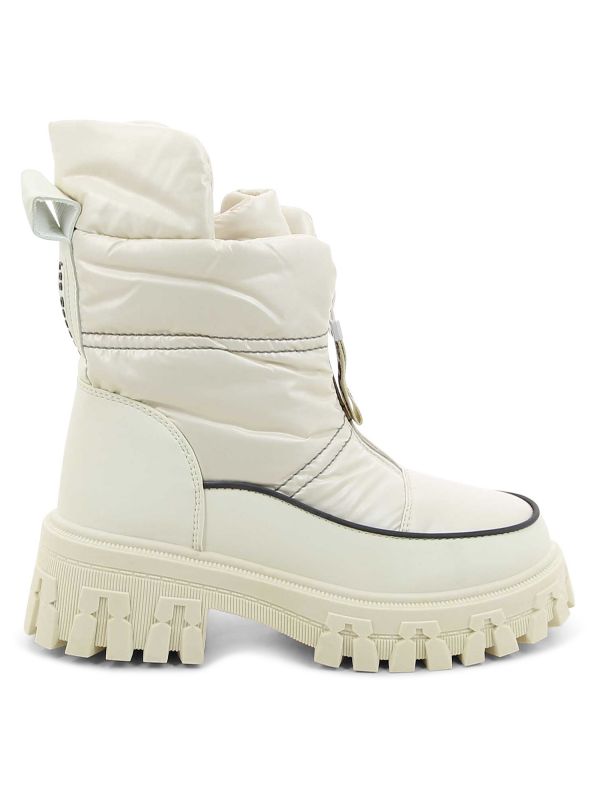 מגפי שלג מטאליים טרקטור