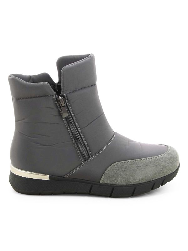 מגפוני ניילון מעוצבים