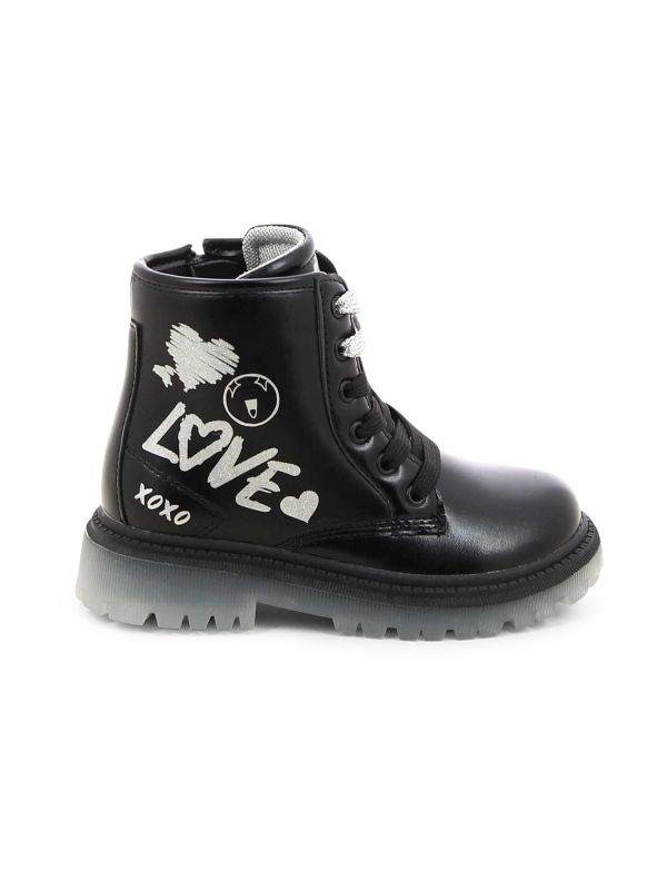 מגפי ילדות שחורים עם הדפס ”LOVE