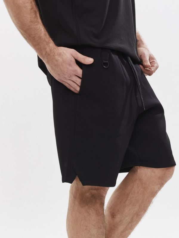 מכנסי ברמודה בסגנון ספורט אלגנטי לגברים