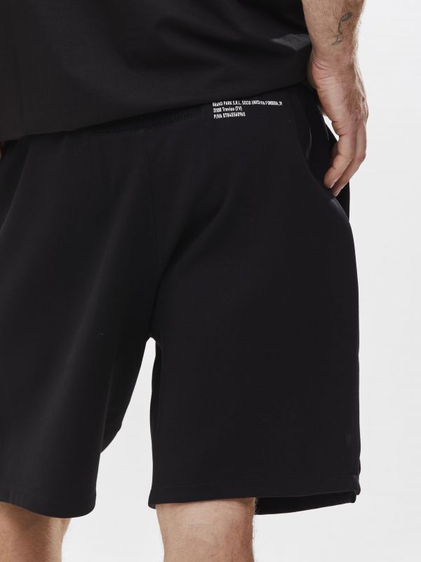 מכנסי ברמודה בסגנון ספורט אלגנטי לגברים