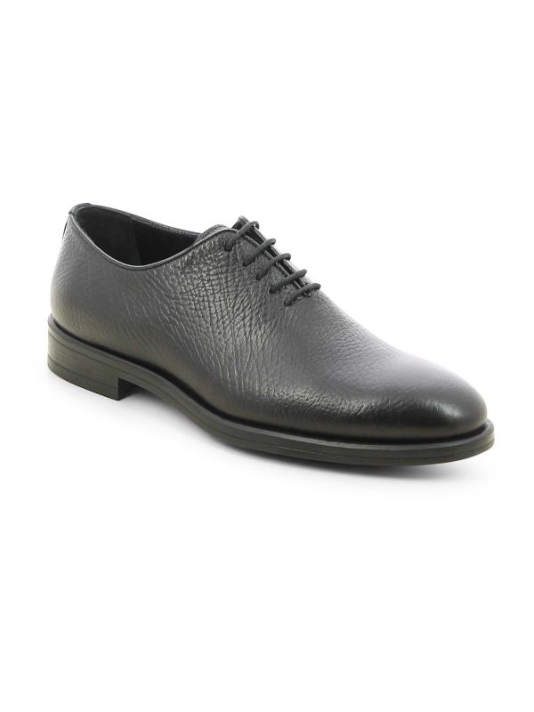 נעליים אלגנטיות לגברים עם טקסטורה