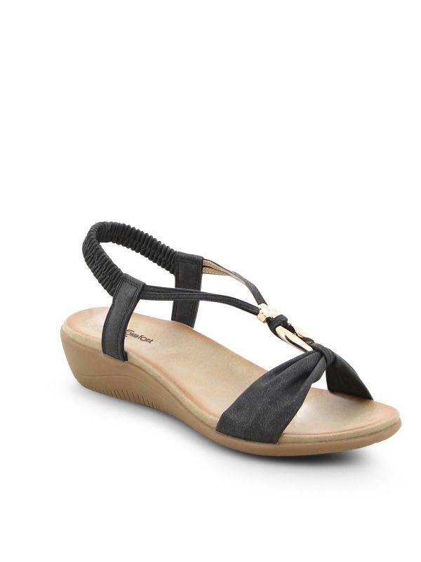 סנדלים עם תכשיט מוזהב לנשים