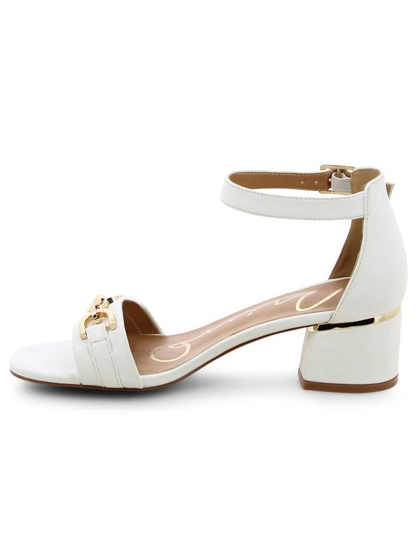 סנדלי עקב עם גורמט לנשים