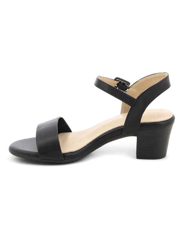 סנדלי עקב קלאסיים לנשים