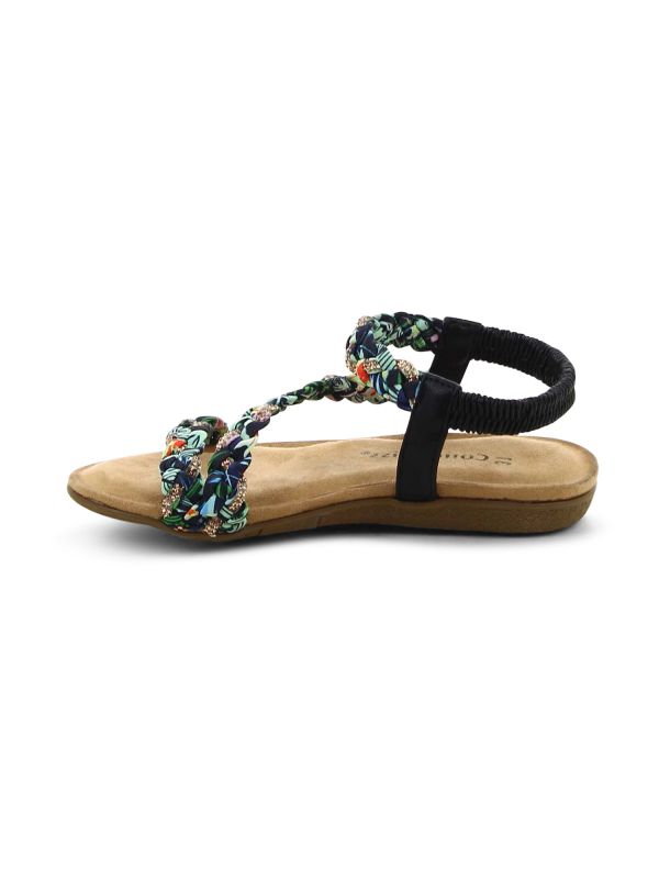 סנדלים פרחוניים לילדות