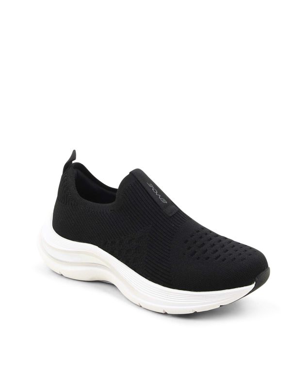 נעלי ספורט בגזרת גרב לנשים