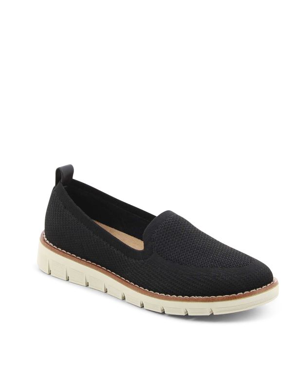 נעלי לואפרס מאריג מחורר לנשים