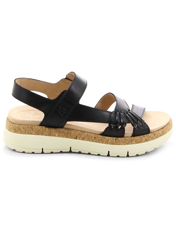 סנדלי נשים עם סוליית שכבות