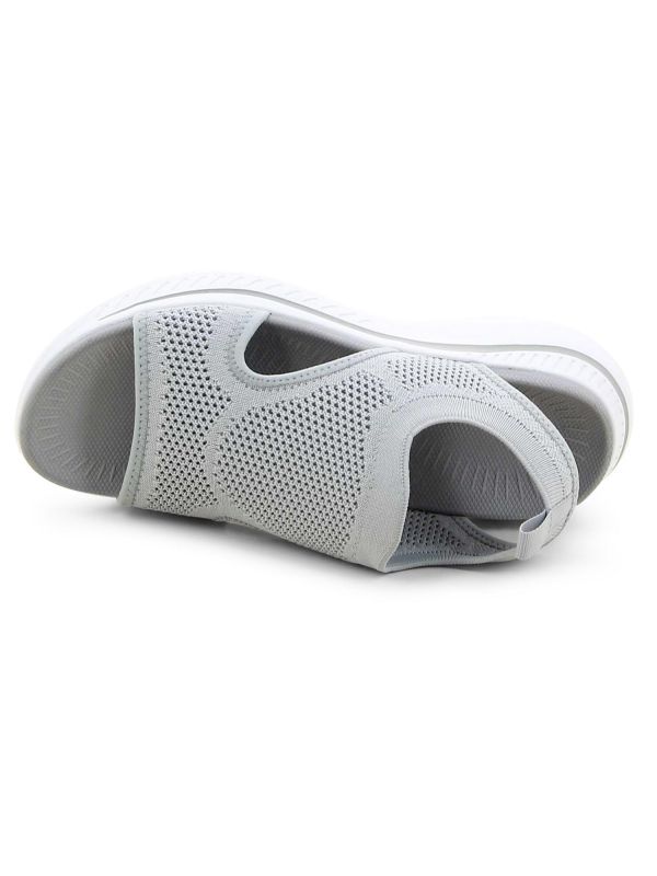 סנדלי נשים מבד מחורר