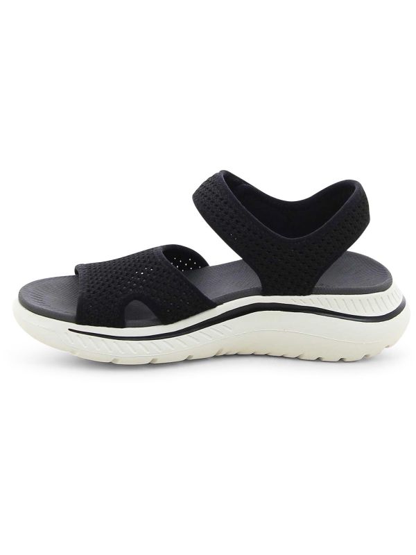 סנדלי רצועות לנשים מבד מחורר