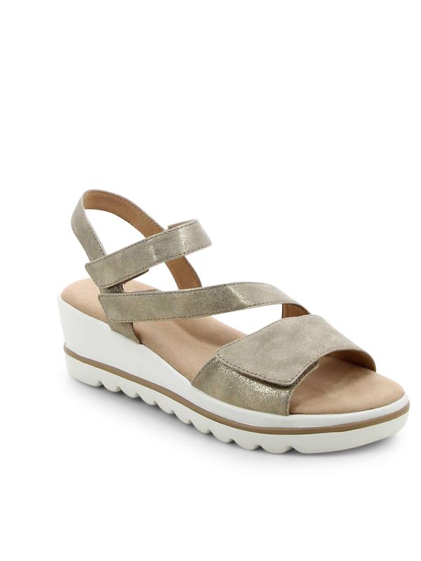 סנדלי פלטפורמה לנשים