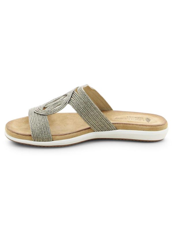 כפכפי נשים קלועים