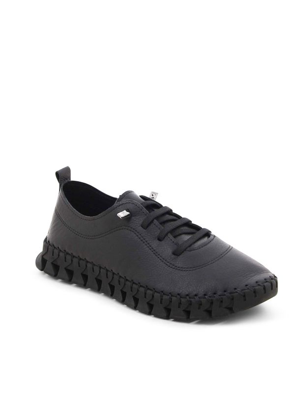 סניקרס לנשים עם סולייה מחוררת