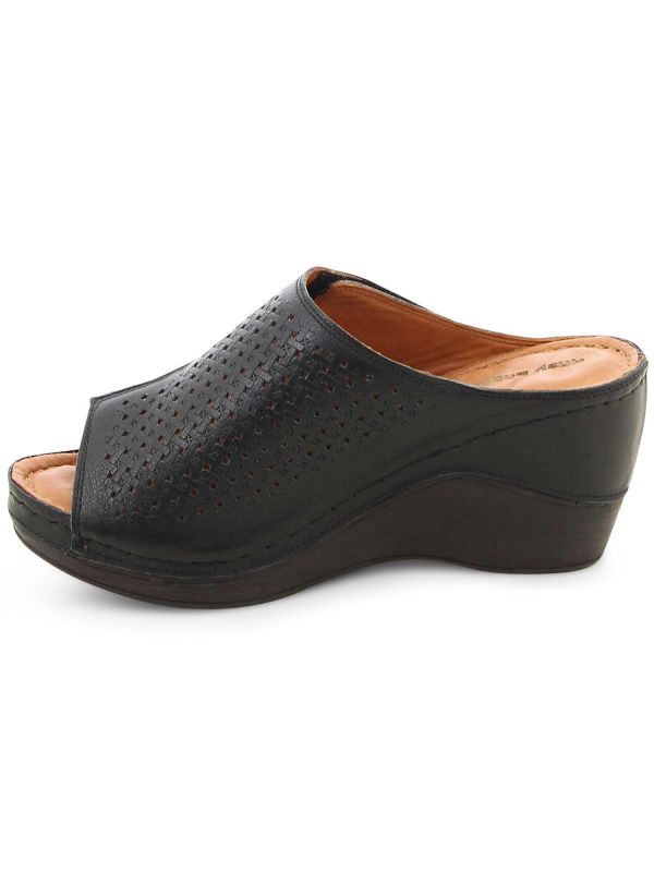 כפכפי נשים עם עקב רוקי ורצועה מחוררת