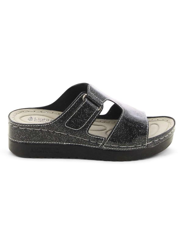 כפכפי נוחות עם רצועת פתחים לנשים