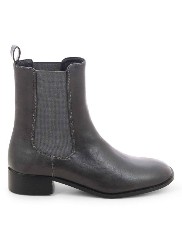 מגפוני צ’לסי קלאסיים לנשים