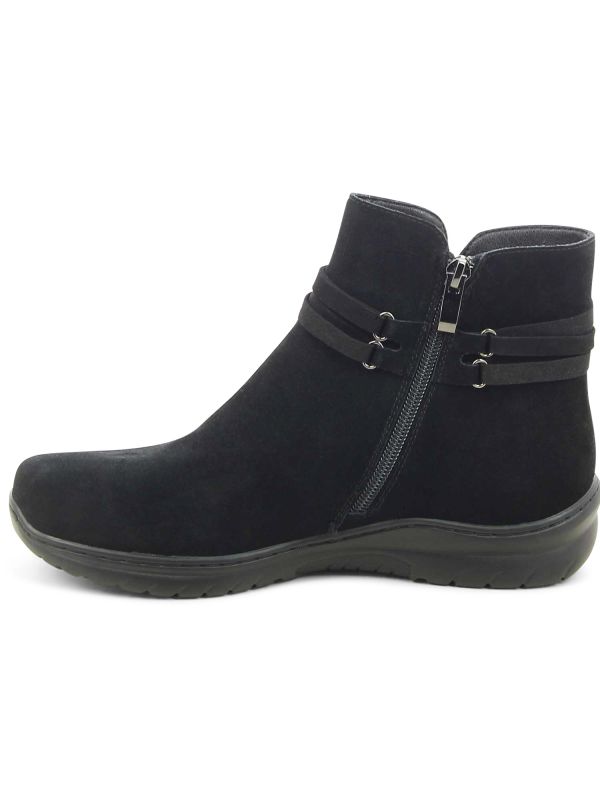 מגפוני נשים Hush Puppies עם שרוך